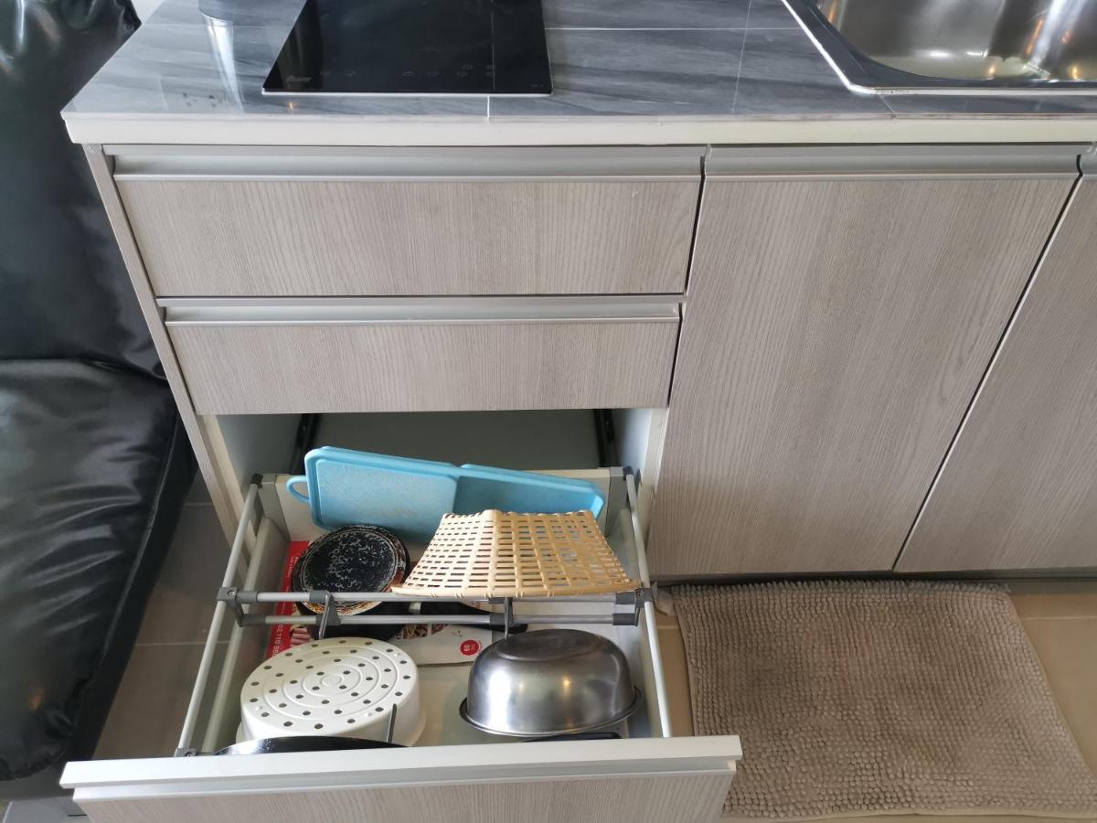 5 Floor - Centrio Condominium In Phuket Town - 30 Mins To Beaches Luaran gambar